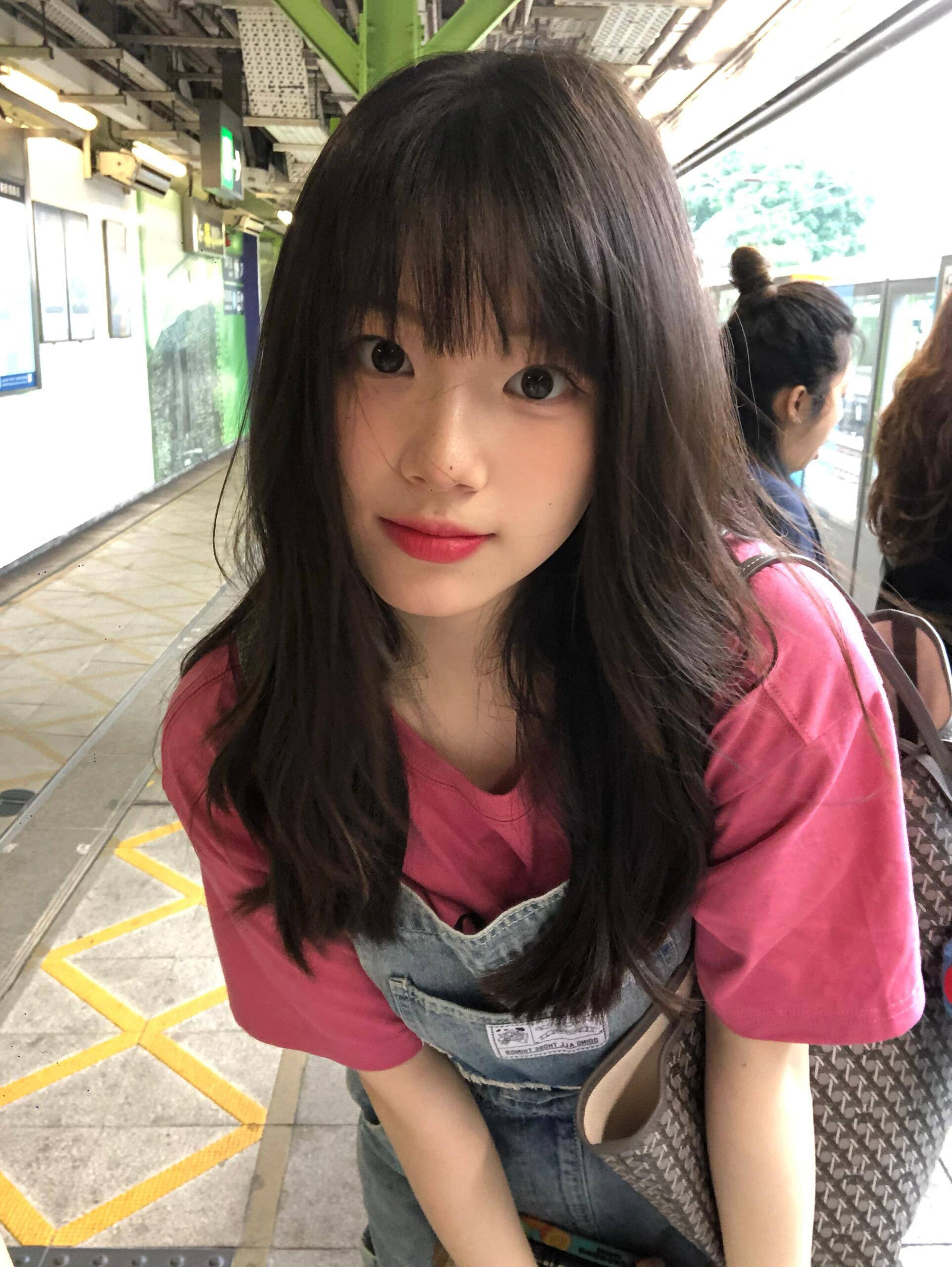 最近2019中文字幕免费直播,吻胸摸激情床激烈视频,给男人囗交50个姿势图片,免费人成视频在线观看不卡