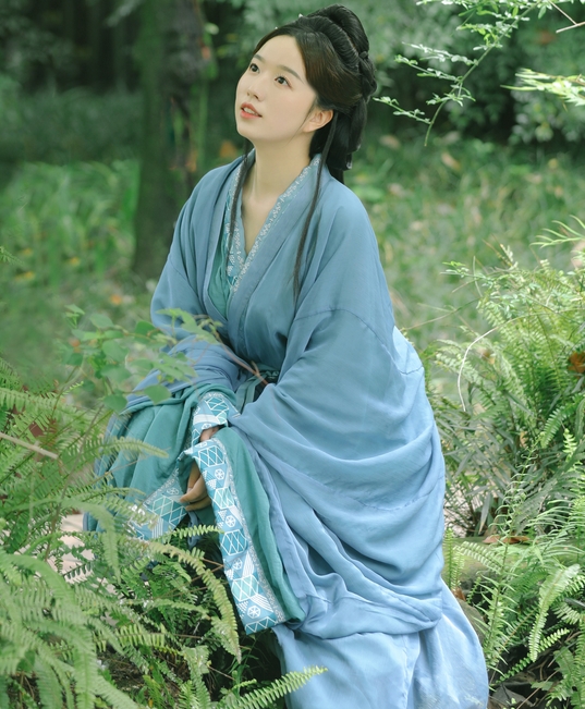  娇妻共享黑人粗大|他捧着她的乳峰吮咬玩弄电视剧|在线亚洲中文精品第1页视频|日本无翼乌邪恶大全彩h