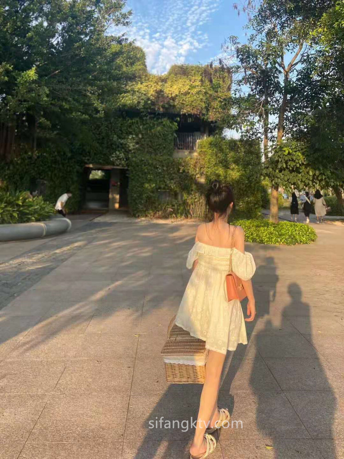 国产精品99久久免费黑人人妻,欧美肥老太WBWBWBB,久久亚洲2019中文字幕,最新中文字幕视频